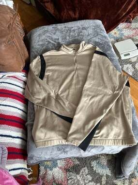 Nike pullover size XL